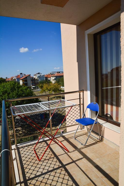 Ddenko Apartment Burgas Bilik gambar