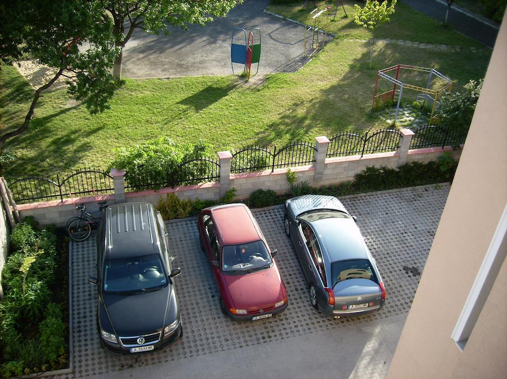 Ddenko Apartment Burgas Bilik gambar