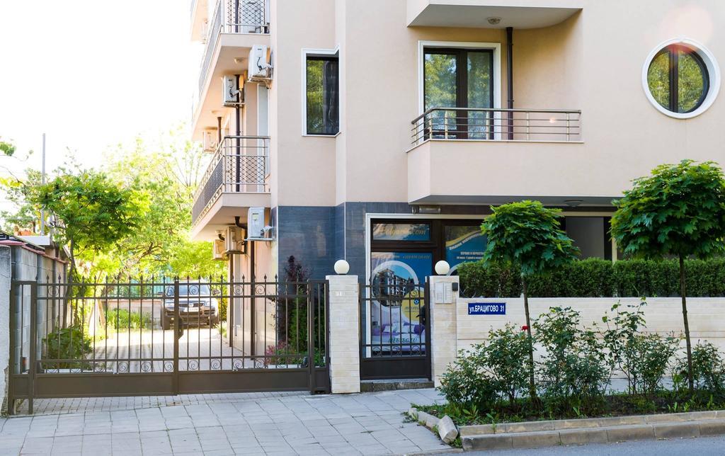 Ddenko Apartment Burgas Luaran gambar